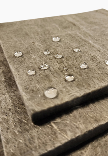 Water droplets on ArmaGel XGH display material's superior hydrophobicity performance